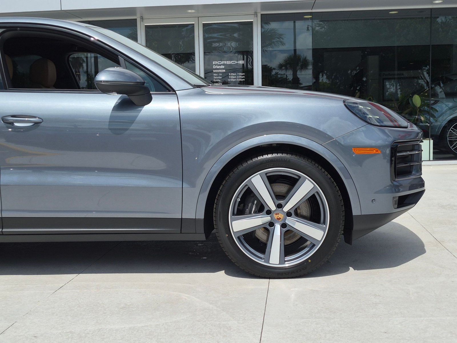 New 2026 Porsche Cayenne Coupe AWD/4WD image 11