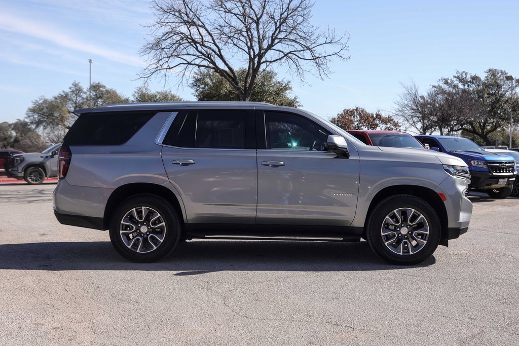 Used 2024 Chevrolet Tahoe LT w/ Luxury Package image 5