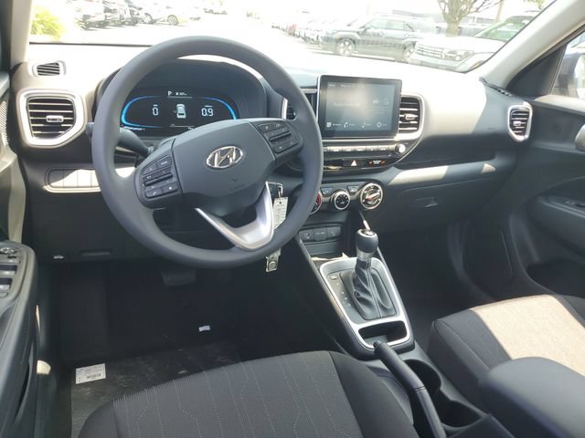 New 2026 Hyundai Venue SE FWD image 9