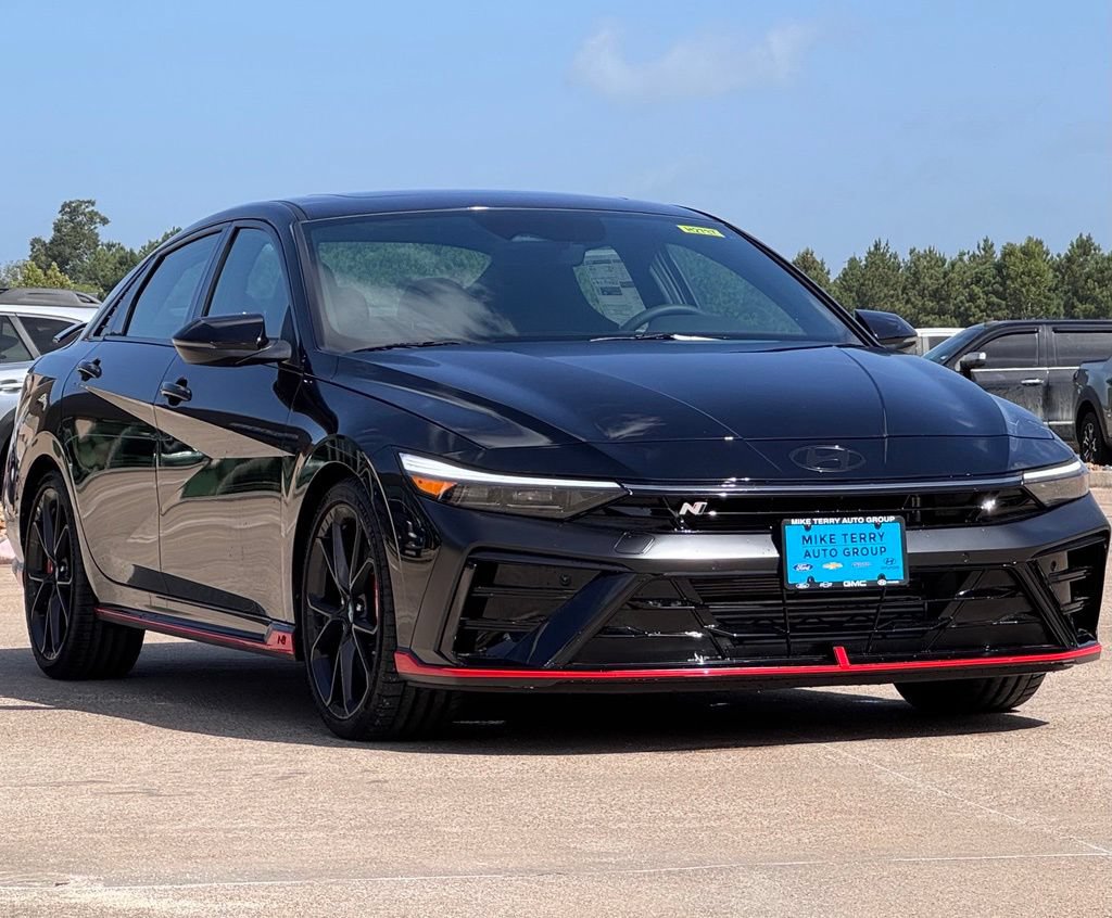 New 2026 Hyundai Elantra N FWD image 9