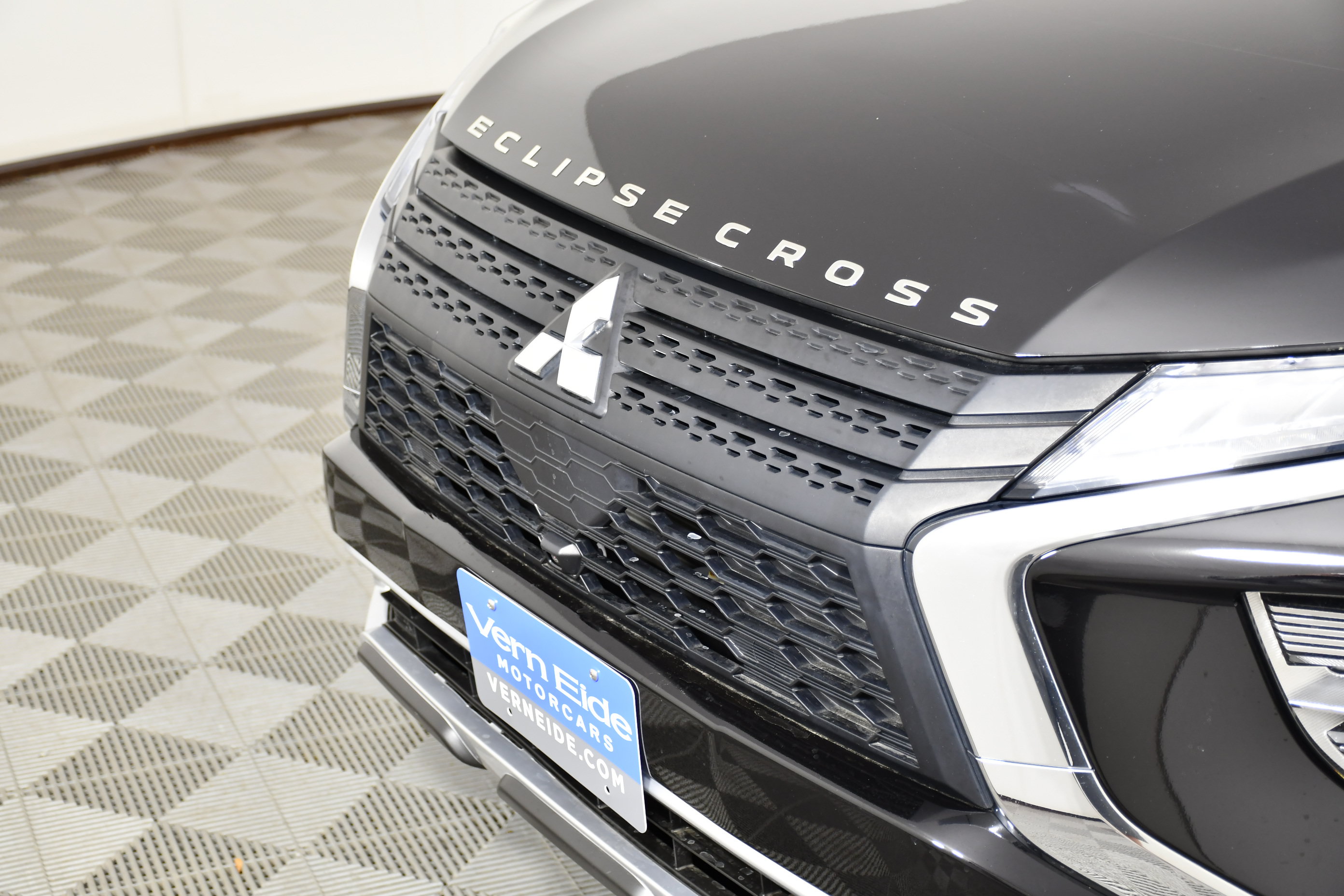 Used 2022 Mitsubishi Eclipse Cross SEL AWD/4WD image 11
