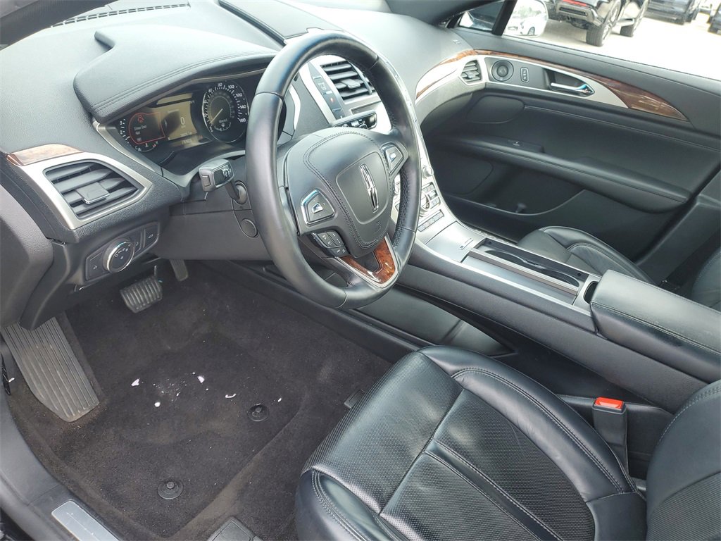 Used 2020 Lincoln MKZ Reserve w/ Elements Package image 20