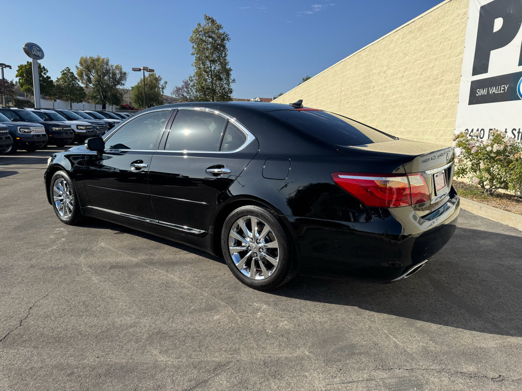 Used 2011 Lexus LS 460 w/ Comfort Pkg RWD image 7