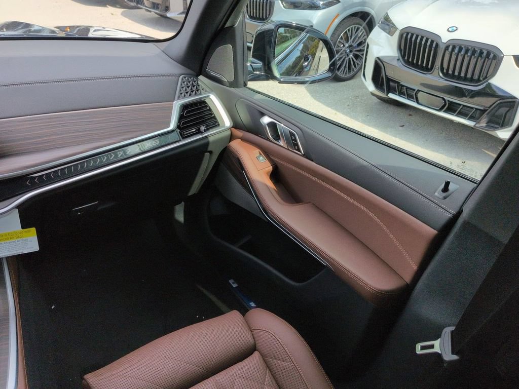 New 2026 BMW X5 xDrive40i w/ Executive Package AWD/4WD image 17