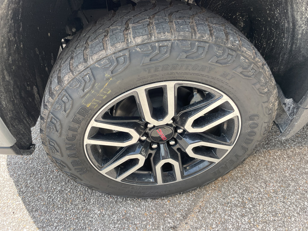 New 2026 GMC Sierra 1500 AT4 w/ AT4 Premium Package image 9