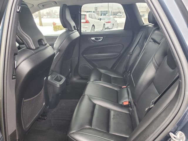Certified 2023 Volvo XC60 B5 Core w/ Climate Package image 27