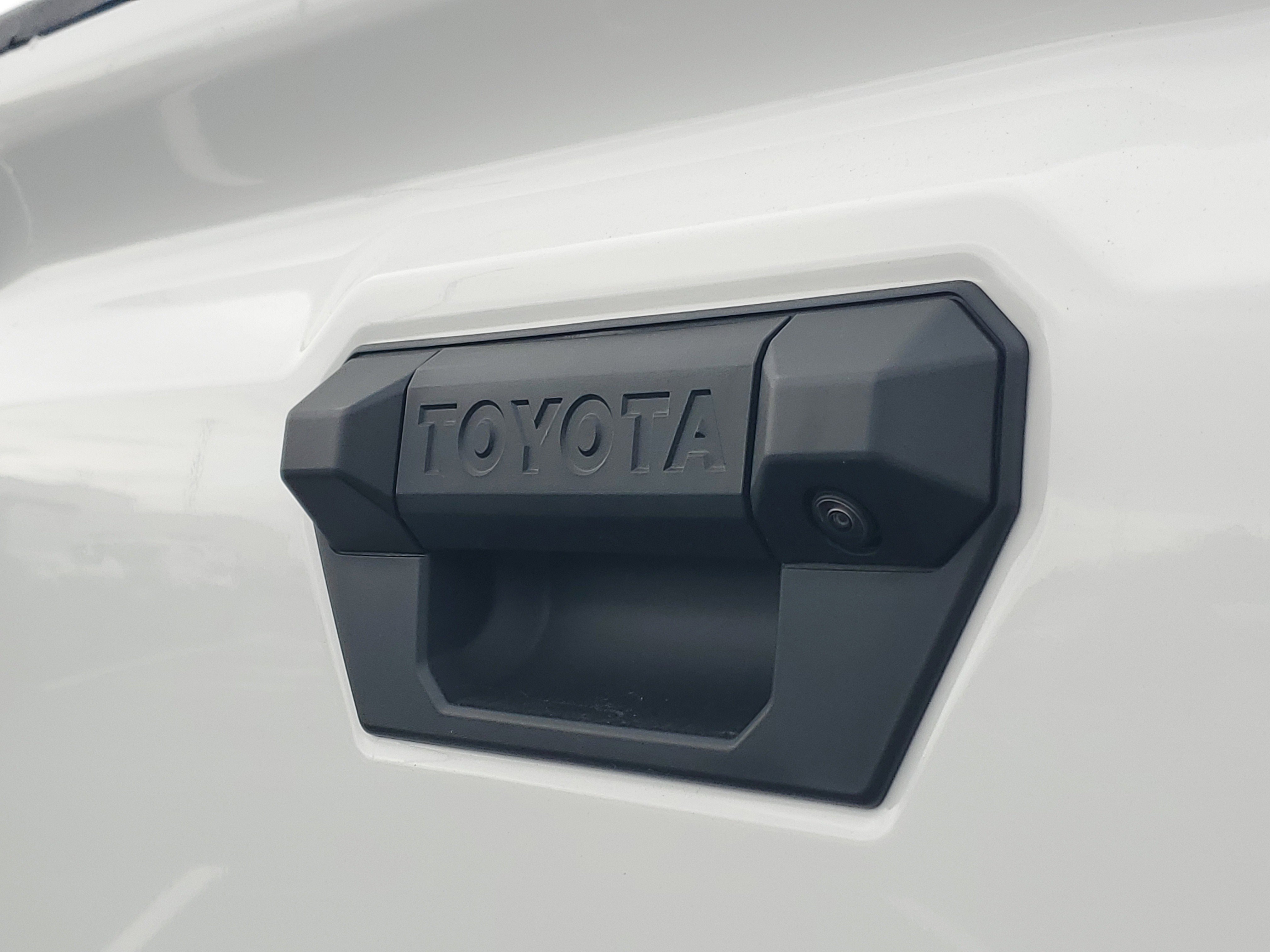 New 2025 Toyota Tacoma SR5 image 7