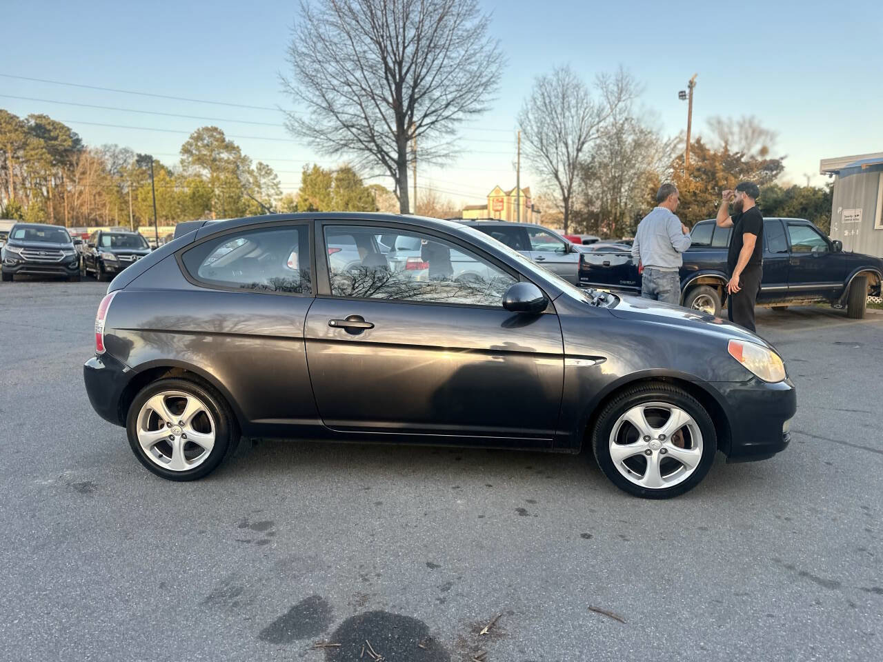 Used 2007 Hyundai Accent SE image 4