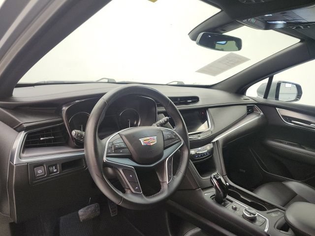 Used 2024 Cadillac XT5 Luxury FWD image 43
