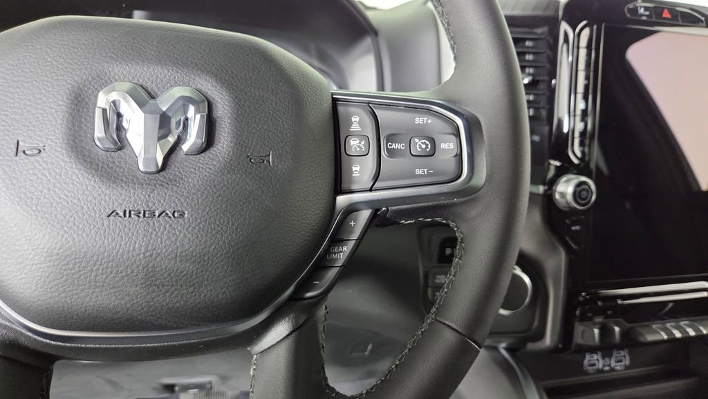 New 2026 RAM 1500 4x4 Crew Cab image 14