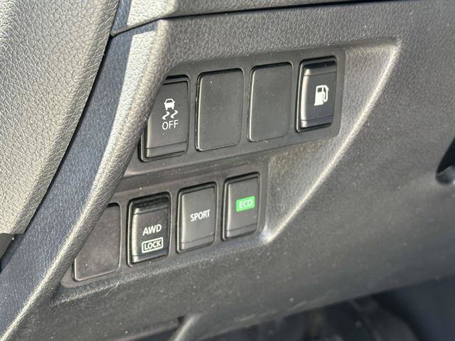 Used 2018 Nissan Rogue S w/ S Value Package AWD/4WD image 37
