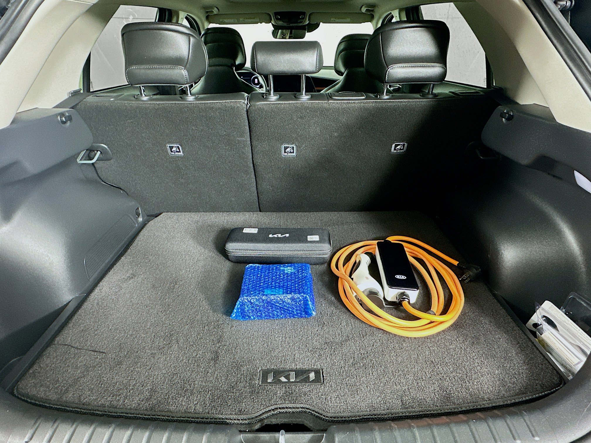 Used 2023 Kia Niro Wave w/ Wave Preserve Package FWD image 29