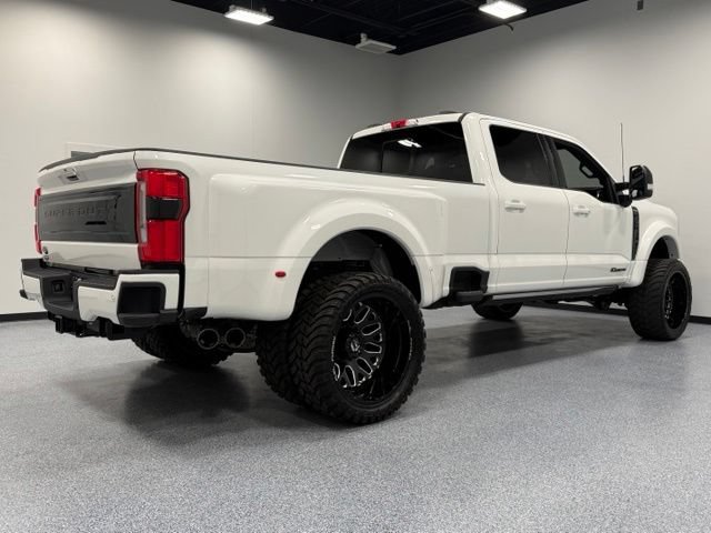 Used 2026 Ford F450 Platinum w/ Snow Plow Prep Package AWD/4WD image 11