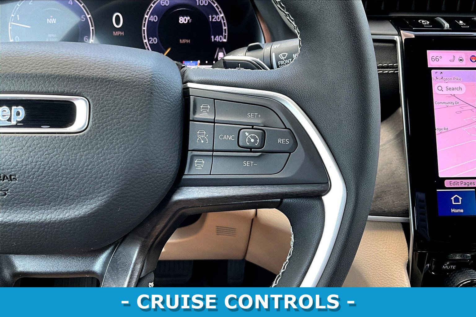 Used 2025 Jeep Grand Cherokee Limited AWD/4WD image 12