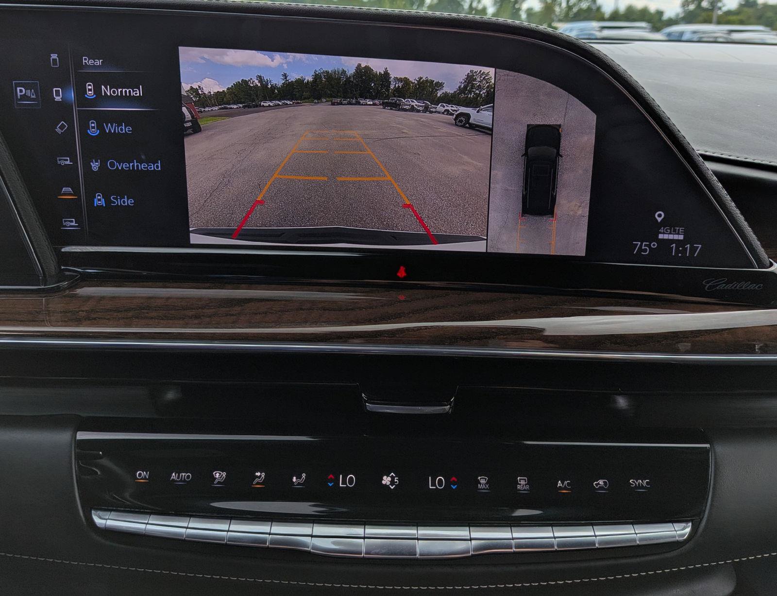 Used 2022 Cadillac Escalade ESV Sport Platinum AWD/4WD image 19