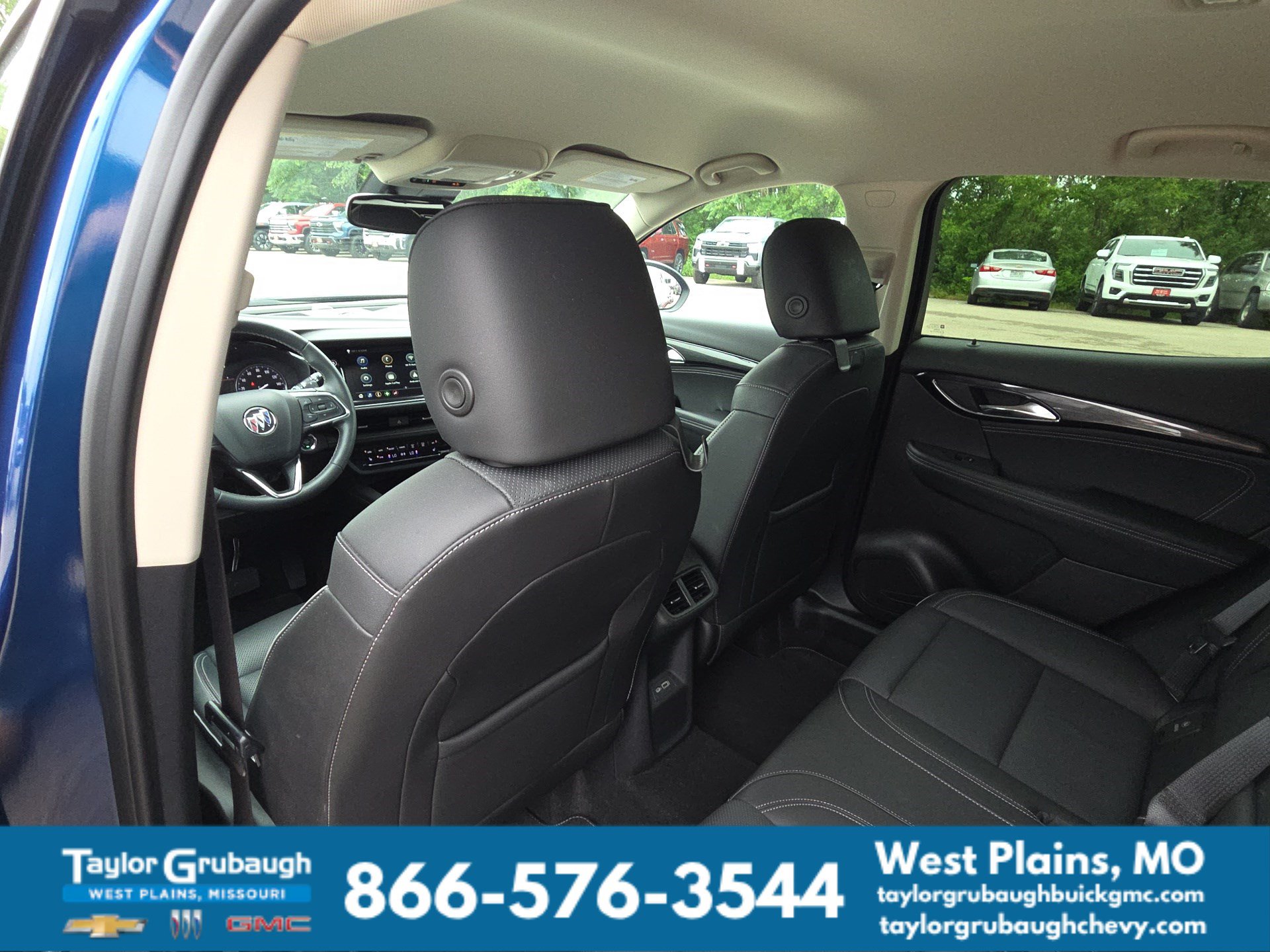 Used 2023 Buick Envision Essence FWD image 27