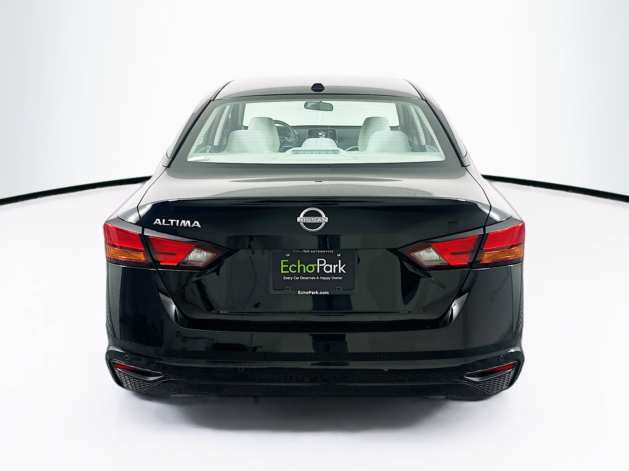 Used 2025 Nissan Altima 2.5 SV image 7