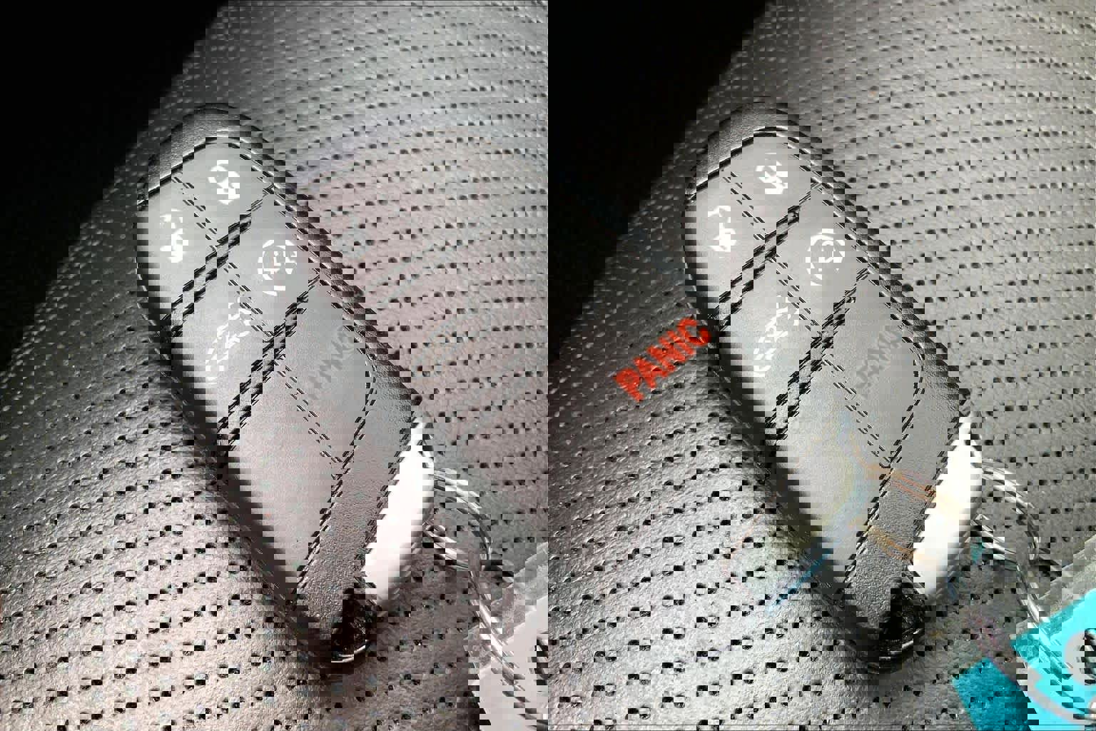 Used 2023 Chrysler 300 S w/ Comfort Group RWD image 15