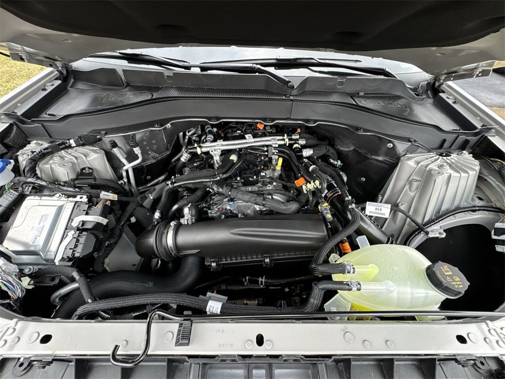 New 2026 Ford Explorer Active w/ Active Comfort Package image 27