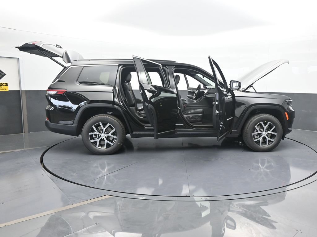 Used 2025 Jeep Grand Cherokee L Limited image 68
