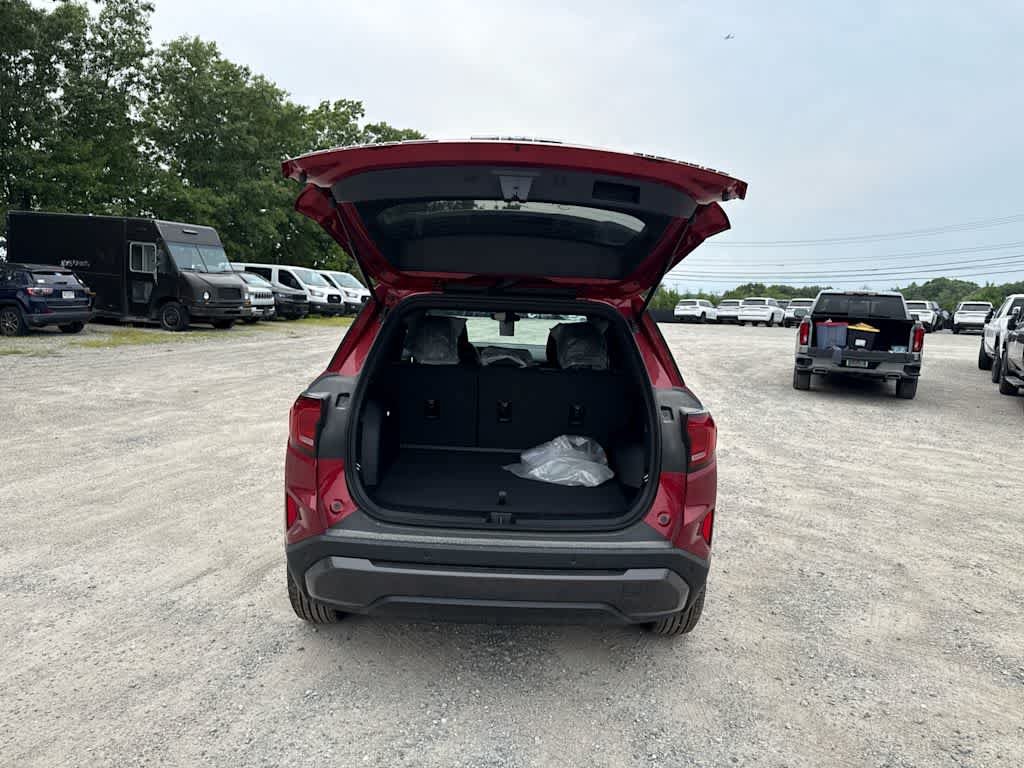 New 2027 GMC Terrain Elevation w/ Technology Package II AWD/4WD image 10