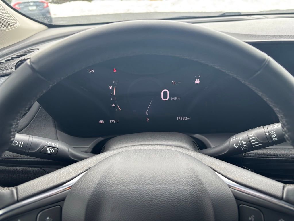 Used 2025 Buick Encore GX Sport Touring image 30