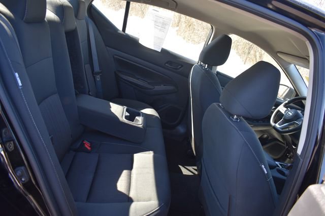 Used 2025 Nissan Altima 2.5 SV image 14