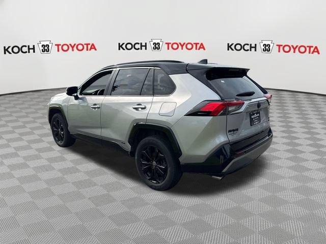 Used 2022 Toyota RAV4 XSE w/ XSE Grade Weather Package AWD/4WD image 6