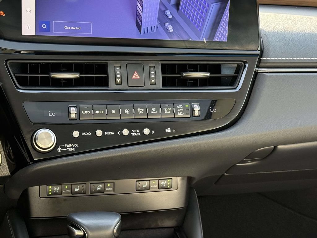 Used 2023 Lexus ES 300h w/ Premium Package FWD image 18