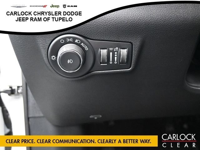 New 2026 Jeep Compass Latitude w/ Sun and Sound Group AWD/4WD image 16