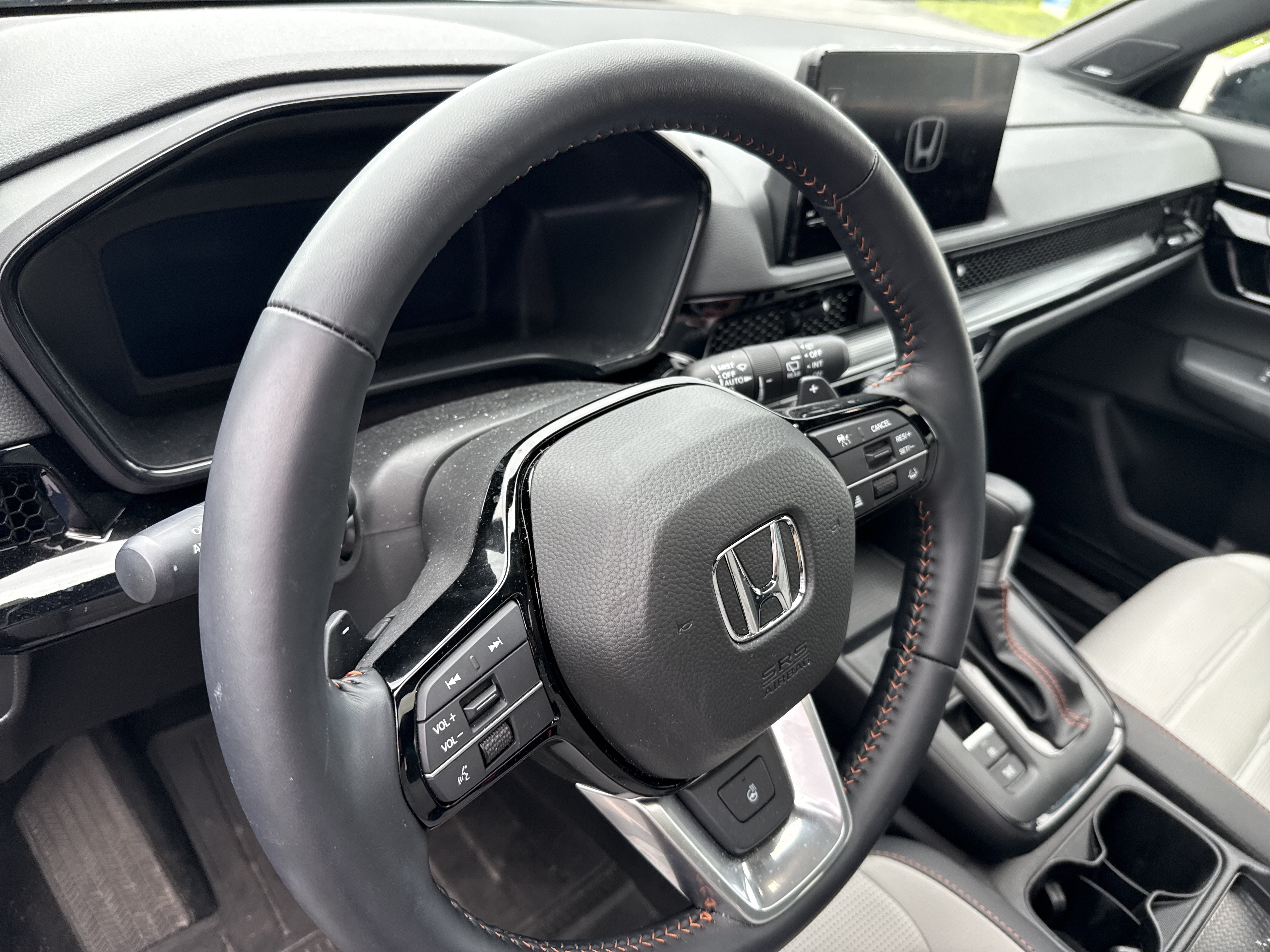 Used 2026 Honda CR-V Sport Touring image 9