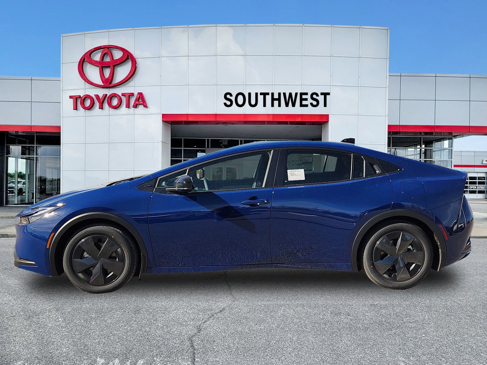 New 2026 Toyota Prius Plug-In Hybrid image 3