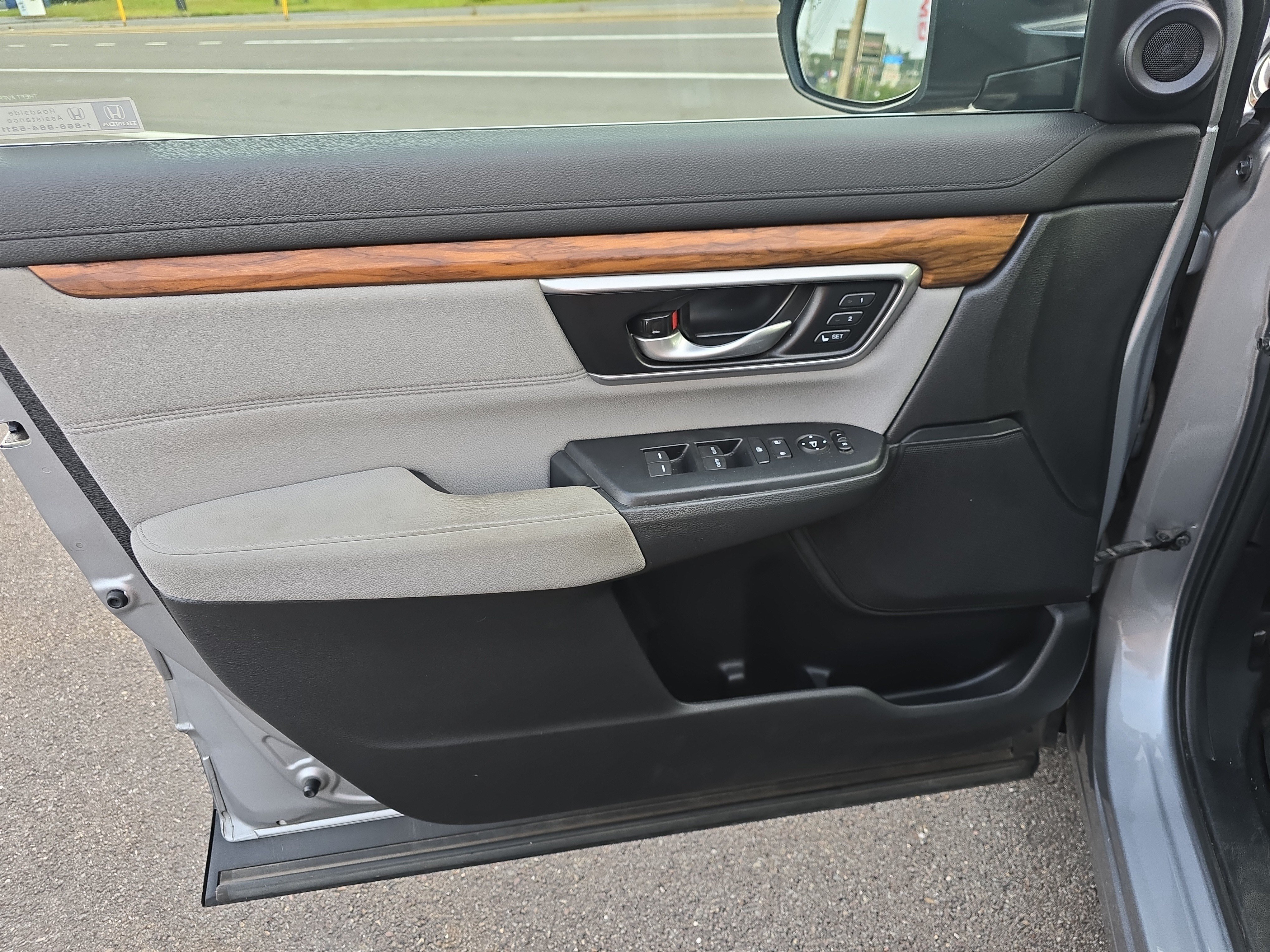 Used 2021 Honda CR-V EX image 19