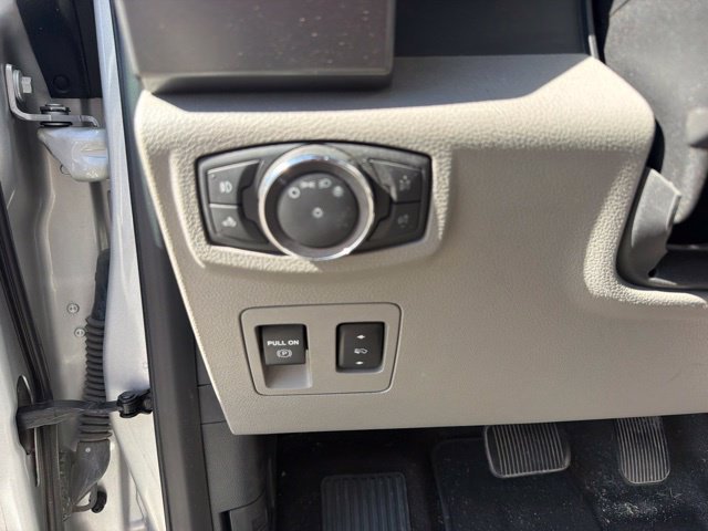 Used 2019 Ford F150 XLT w/ Equipment Group 302A Luxury AWD/4WD image 23