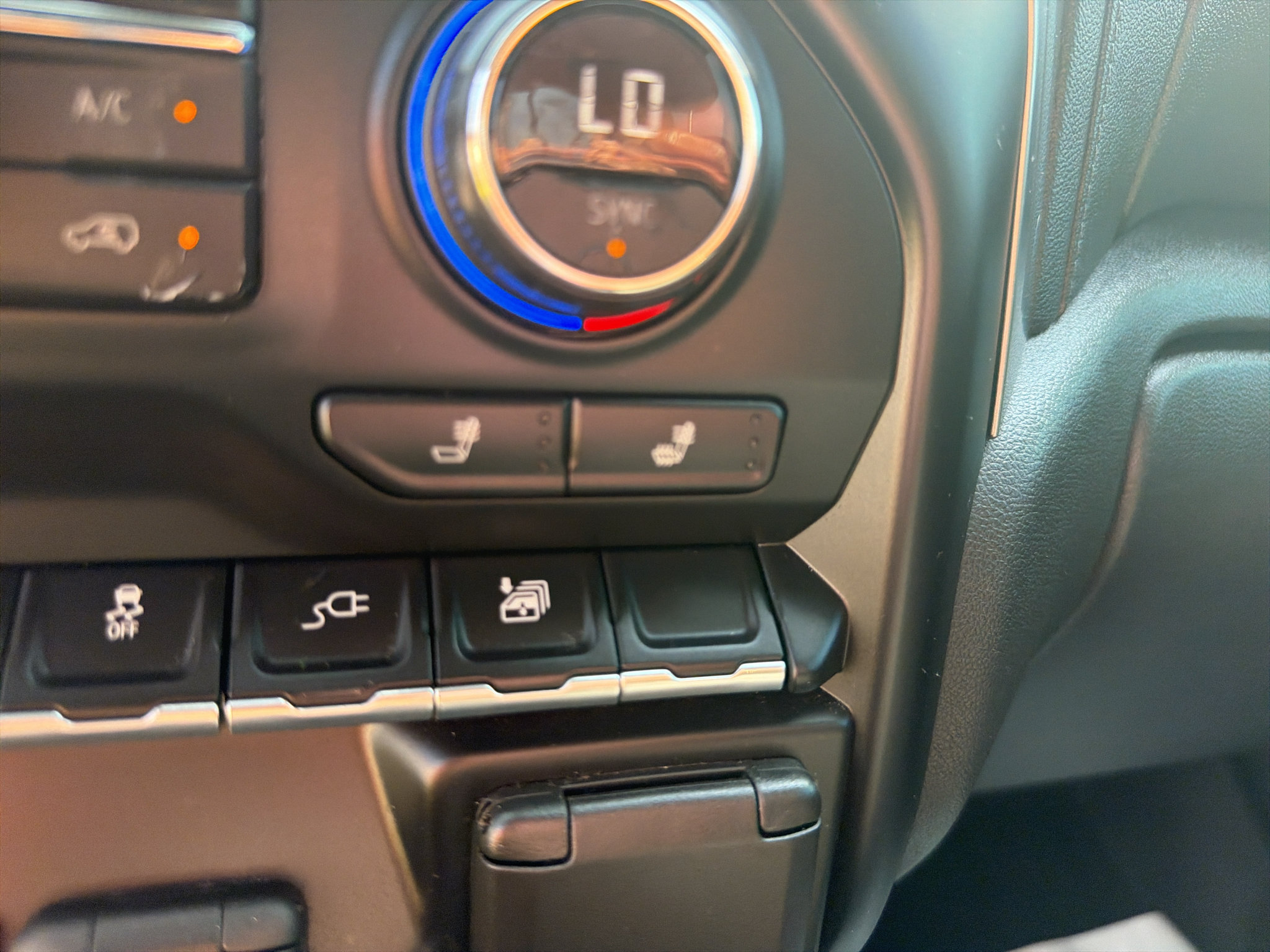 Used 2019 Chevrolet Silverado 1500 LT w/ Convenience Package RWD image 13