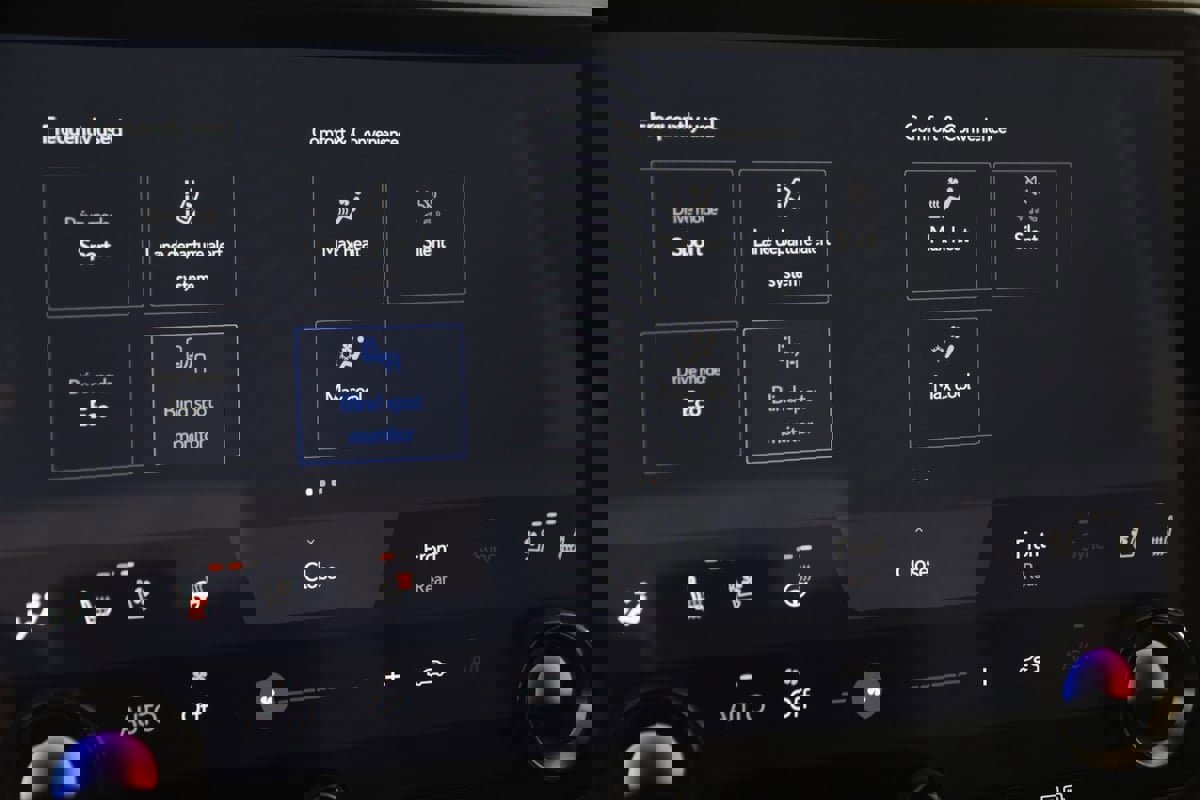 Used 2023 Lexus RX 350 Premium image 35