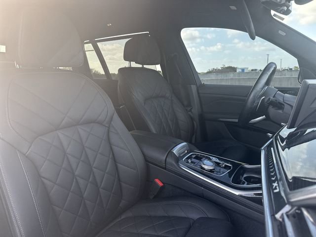 Used 2024 BMW X7 xDrive40i w/ Executive Package AWD/4WD image 30