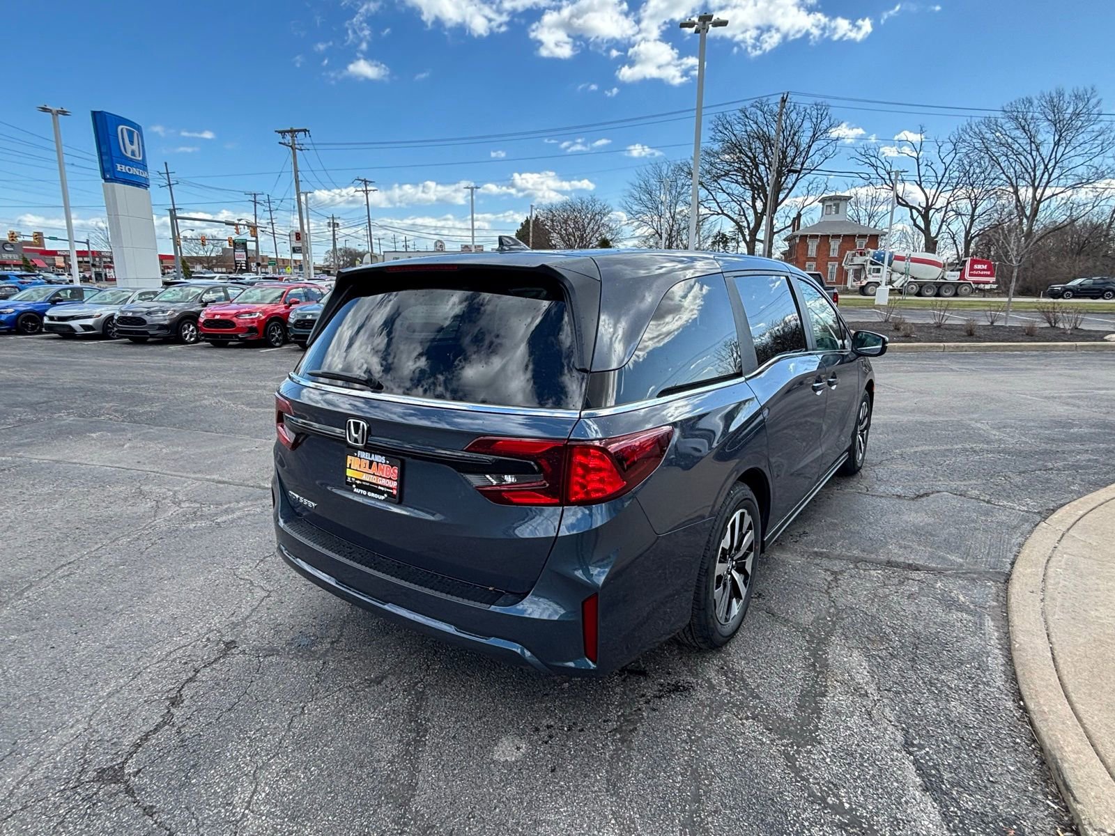 New 2026 Honda Odyssey EX-L image 5