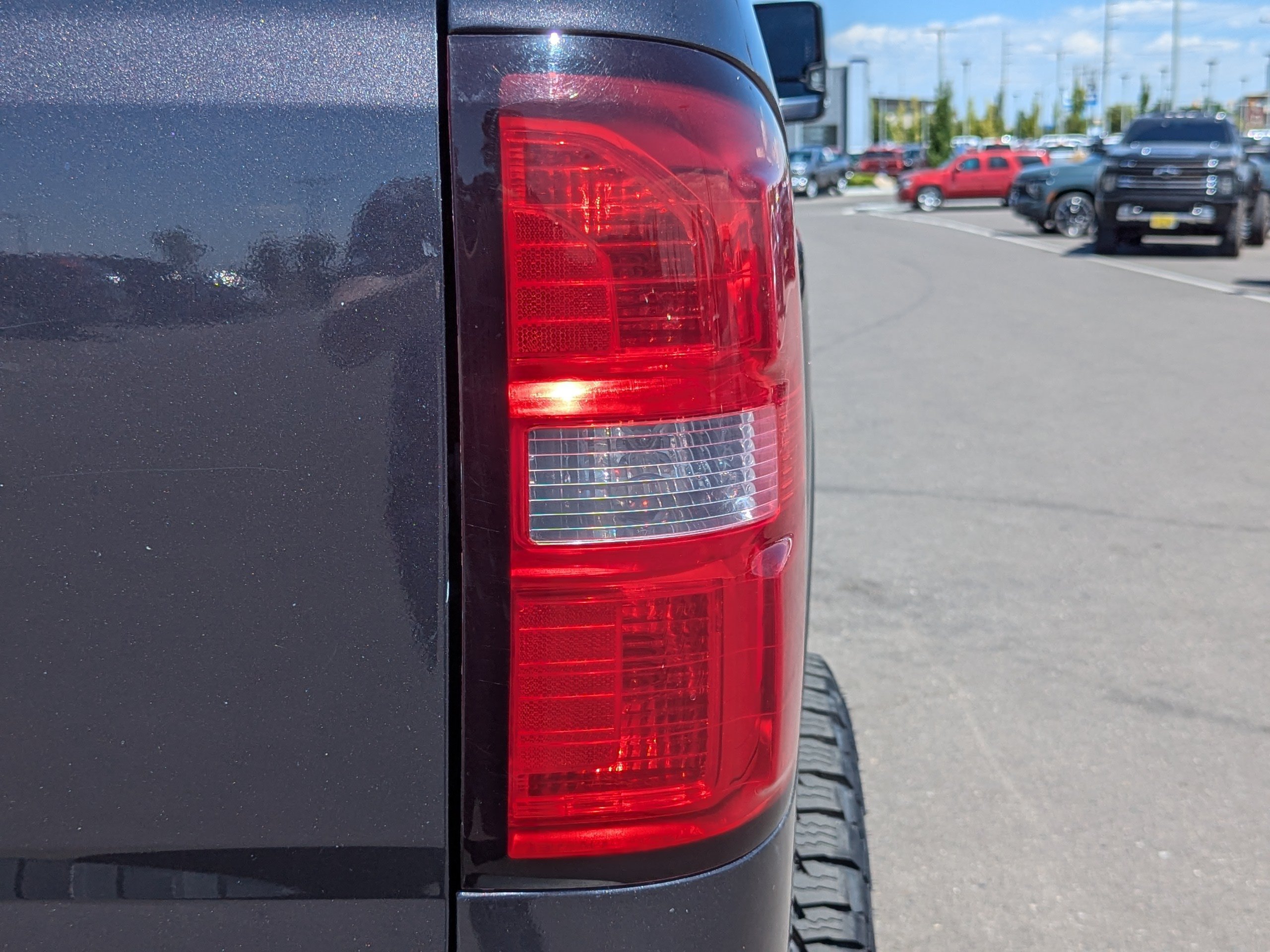 Used 2015 GMC Sierra 3500 SLT AWD/4WD image 42