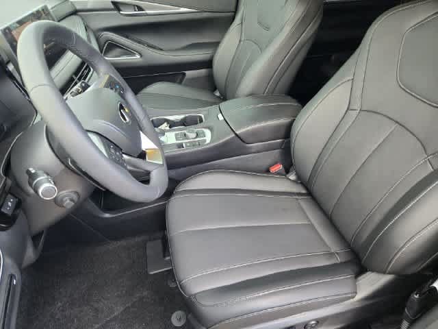 Certified 2026 INFINITI QX60 Luxe w/ Cargo Package FWD image 10