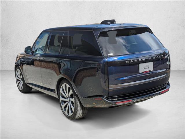 Certified 2023 Land Rover Range Rover SE image 8