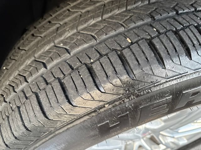 Used 2021 GMC Yukon SLT w/ SLT Luxury Plus Package AWD/4WD image 49
