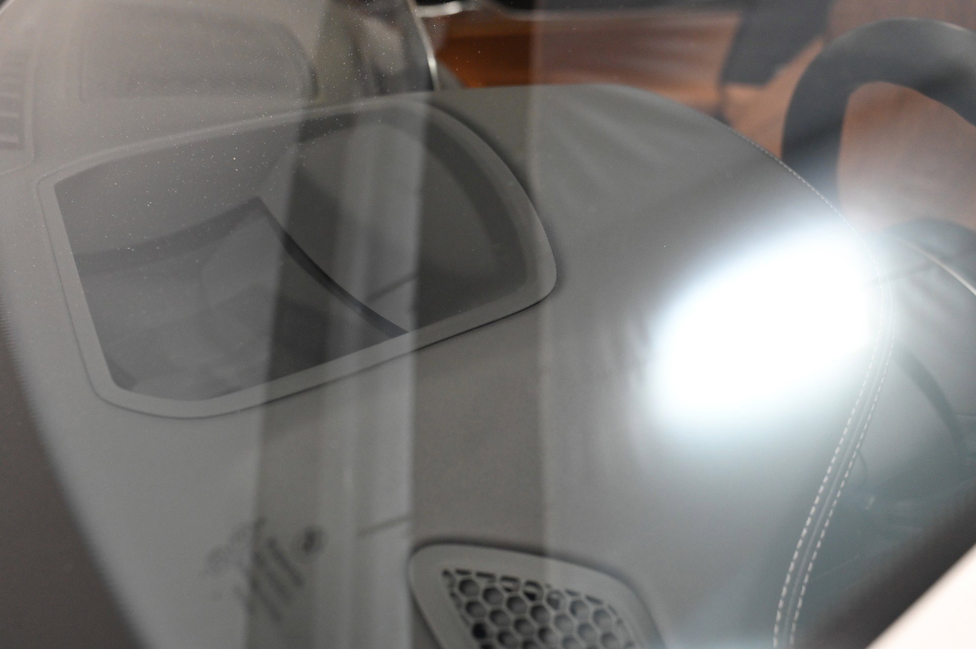 Used 2022 BMW M760i xDrive w/ Luxury Rear Seating Package image 49