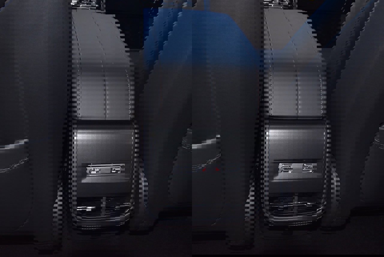 New 2026 Lincoln Nautilus Premier w/ Equipment Group 102A image 18