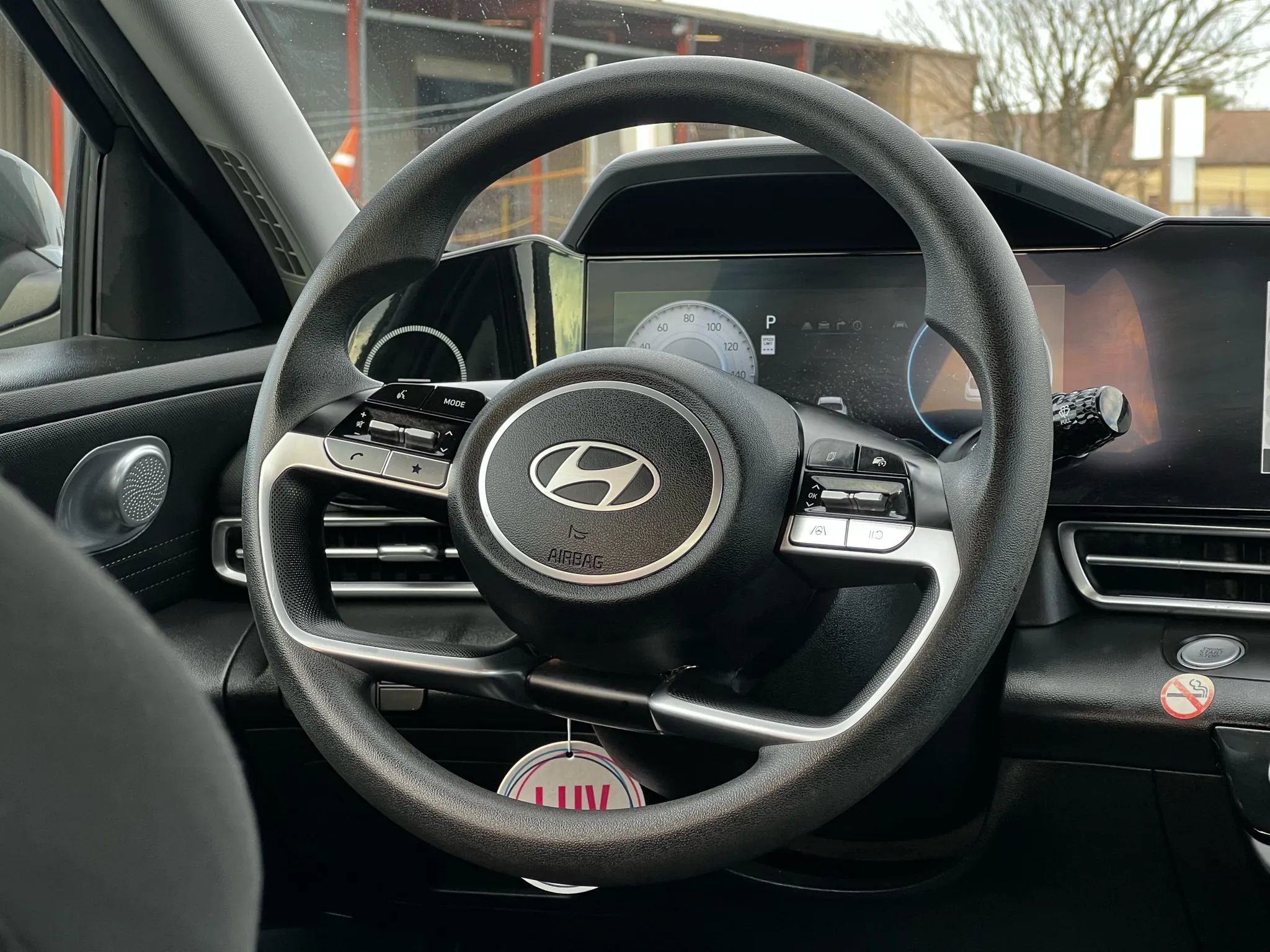 Used 2024 Hyundai Elantra SEL image 15