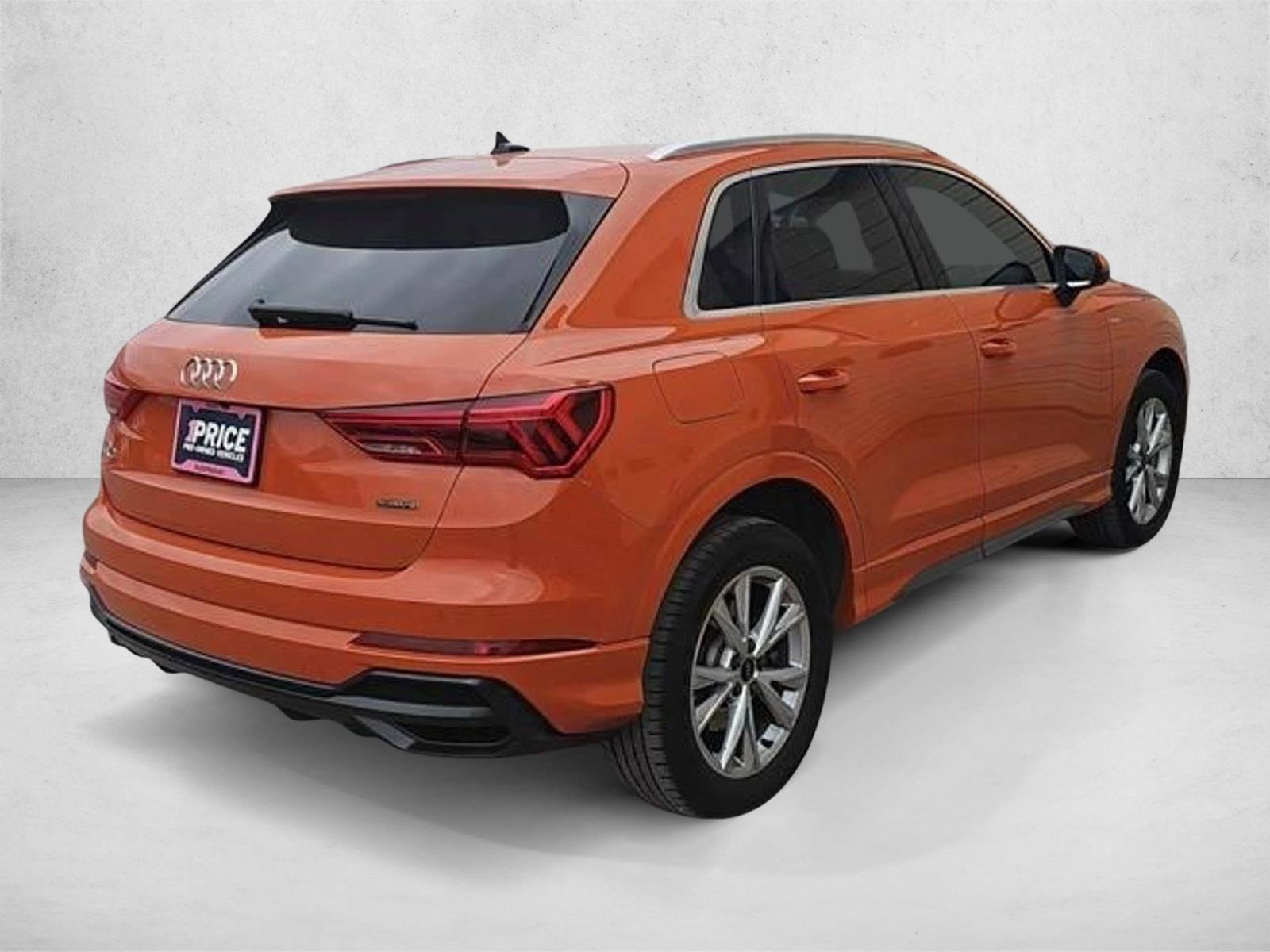 Used 2022 Audi Q3 2.0T Premium Plus w/ Premium Plus Package AWD/4WD image 5
