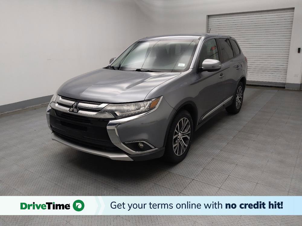 Used 2016 Mitsubishi Outlander SE image 1