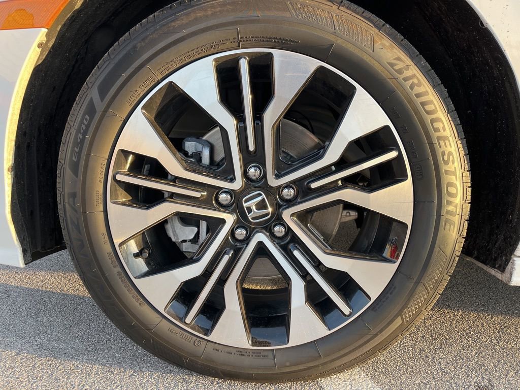 Certified 2026 Honda Odyssey Elite image 13