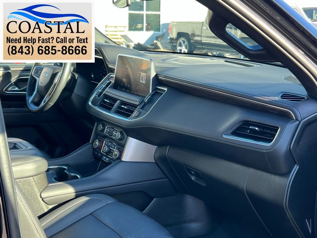 Used 2024 Chevrolet Tahoe Z71 w/ Luxury Package AWD/4WD image 32