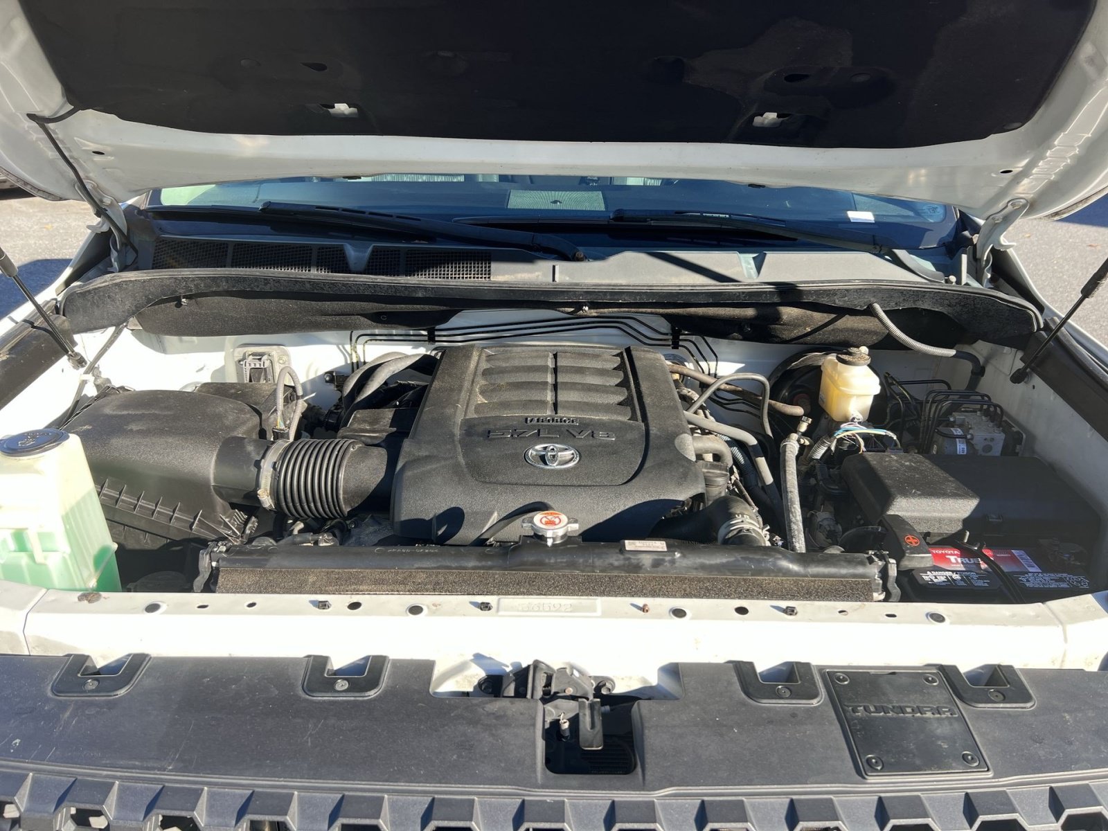 Used 2020 Toyota Tundra SR5 w/ SR5 Upgrade Package RWD image 26